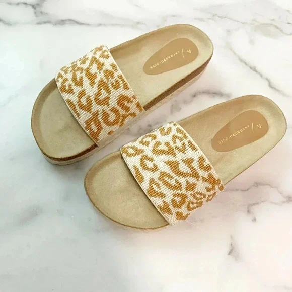 Anthropologie Yara Beaded Pool Slide Sandals New! - Picture 2 of 7